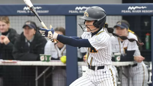 sball_action_whitmore10