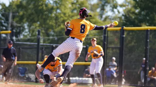 sball_action_whitmore11