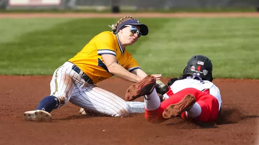 sball_action_mazanec07
