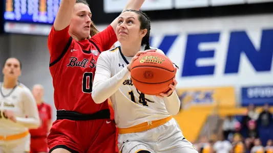 wbb_action_shumate29