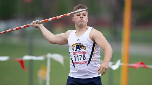 motf_action_schmook_02