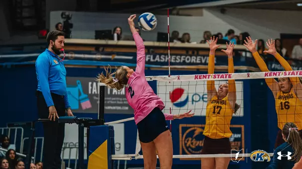 vball_action_rigney_02