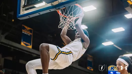 Delrecco Gillespie dunk versus Toledo