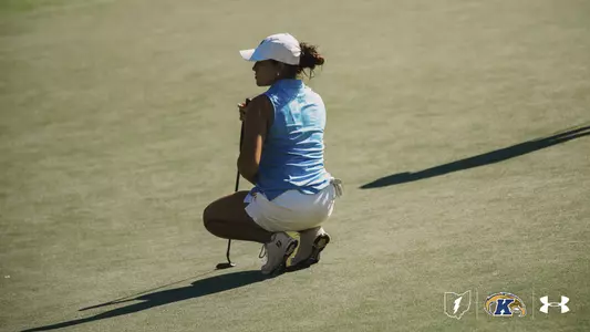 Isabella Goyette sizes up a putt at the Landmark