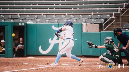 Leilani Johnson home run vs. USF 2026