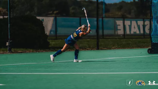 Addie Gagnon shooting the ball at SRU