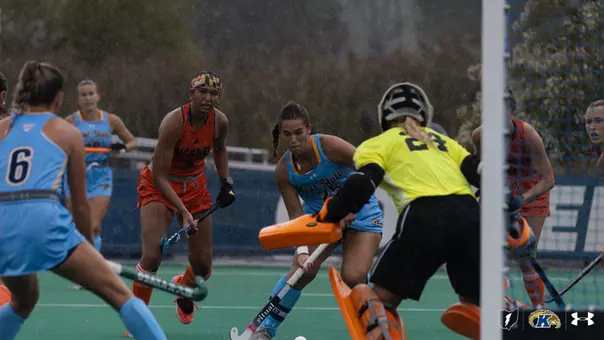 Eva Usoz looking to score against Bucknell