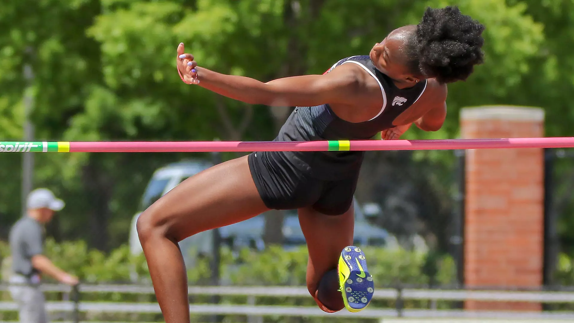 Shanae McKenzie | High Jump | Manchester, Jamaica
Senior Shanae McKenzie enters her second-career NCAA West Preliminary, after clearing 1.75m/5-08.75 in the high jump at the Sun Angel Classic on April 5 to rank 40th in the West Region. The clearance marks a season best for the senior, as she went on to place fifth at the Big 12 Outdoor Championship in the event.