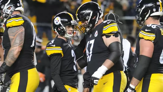 NFL: Cincinnati Bengals at Pittsburgh Steelers