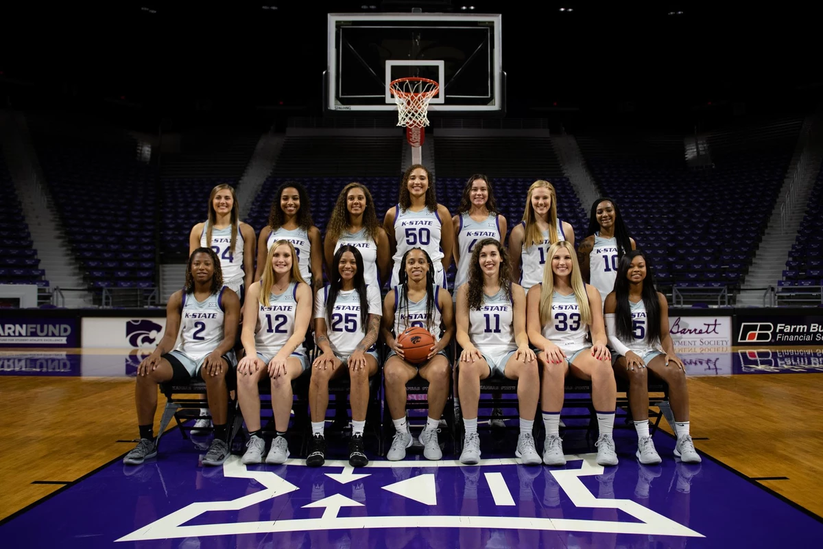 Women's Basketball team photo
