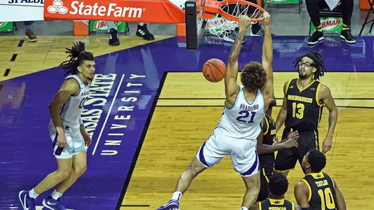 Davion Bradford vs. Milwaukee