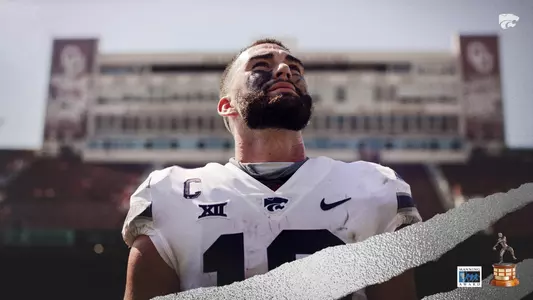 Graphic announcing national awards for Skylar Thompson following OU game