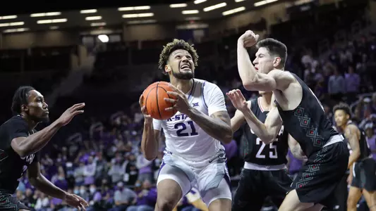 Davion Bradford vs. Omaha - 2021
