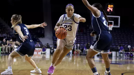 Jada Moore vs. Washburn - 2021