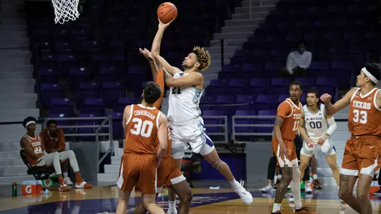 Davion Bradford vs. Texas