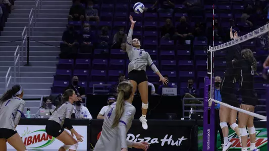 Aliyah Carter vs. Saint Louis