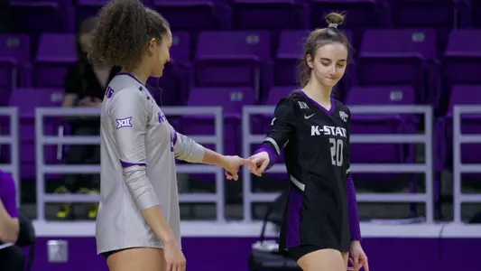 Aliyah Carter and Mackenzie Morris vs. Saint Louis