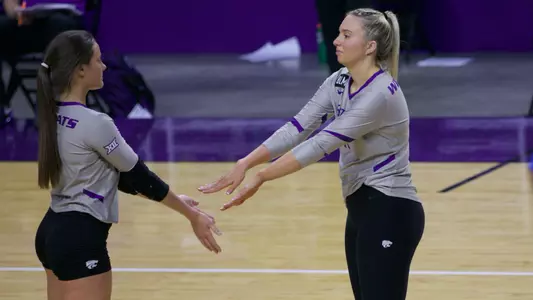 Loren Hinkle and Shelby Martin vs. Saint Louis