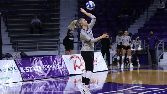 Shelby Martin vs. Saint Louis