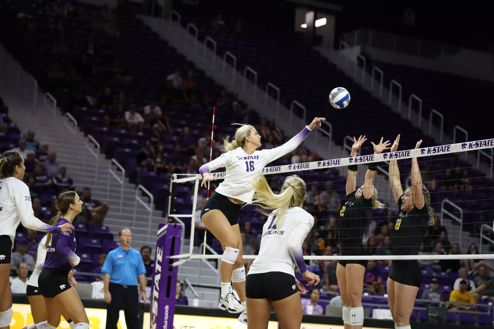 K-State volleyball vs Wayne State