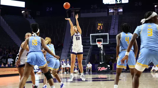 Ayoka Lee three-pointer vs. Southern