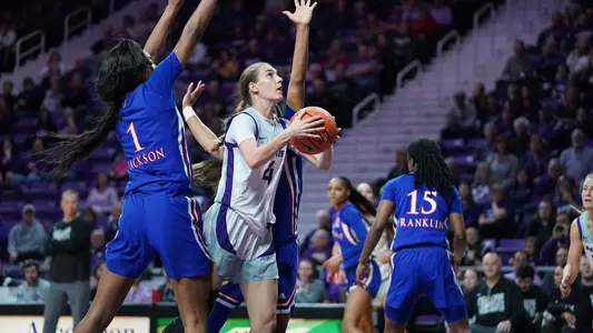Serena Sundell layup
