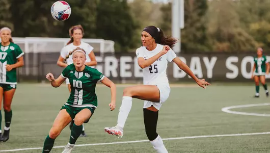 Jazmin Brown at Green Bay