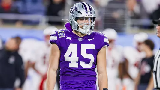 Kansas State Football vs. NC State, December 28, 2023. Final: KSU 28, NCS 19, .
Avery Johnson’s first career start at Quarterback.
First Pop-tarts Bowl
(Photo: Chandler Mixon/K-State Sports)