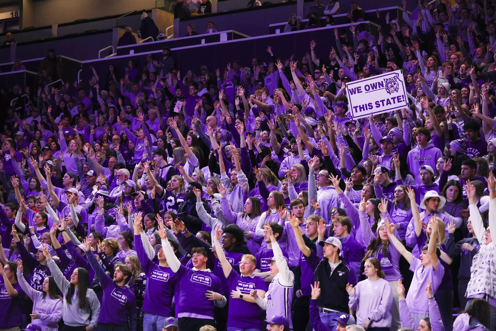 K-State defeats Kansas 69-58 in the Dillons Sunflower Showdown. Bramlage Coliseum / Manhattan, KS