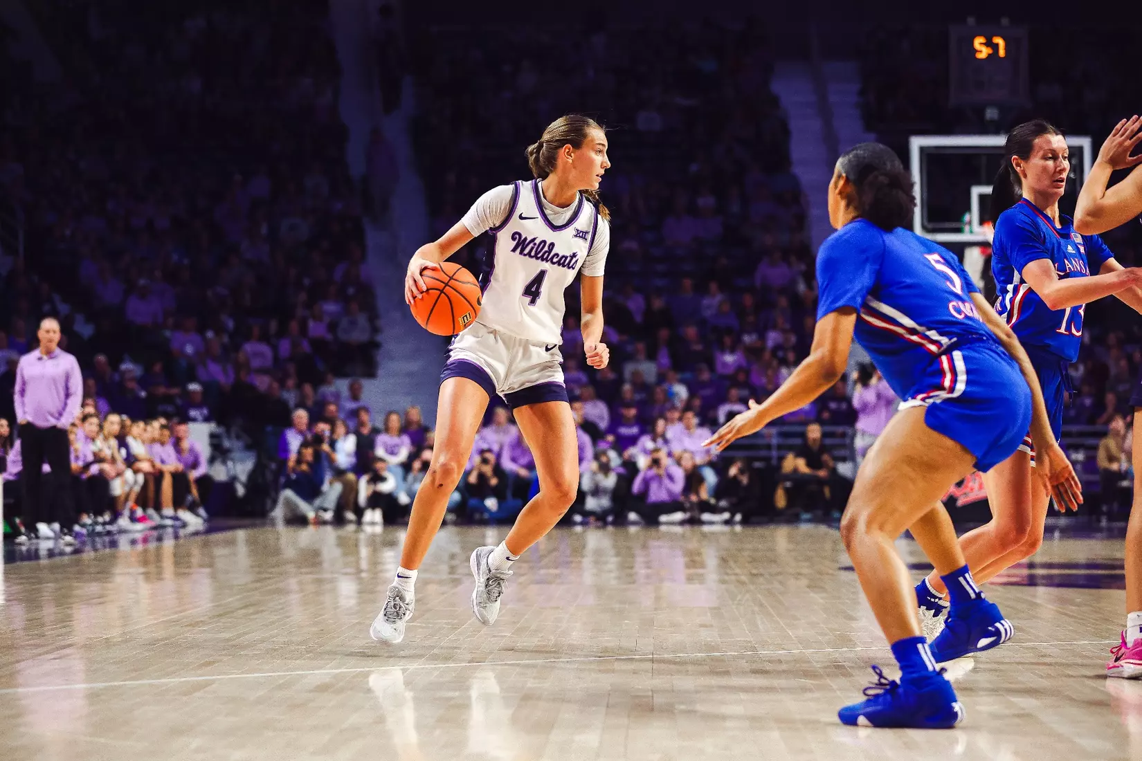 K-State defeats Kansas 69-58 in the Dillons Sunflower Showdown. Bramlage Coliseum / Manhattan, KS