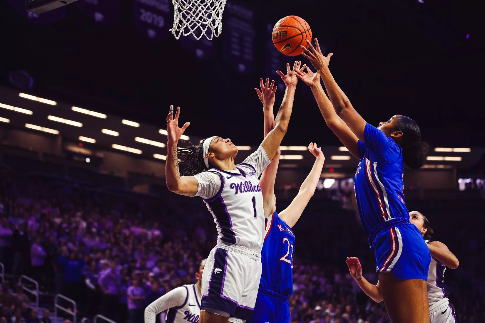 K-State defeats Kansas 69-58 in the Dillons Sunflower Showdown. Bramlage Coliseum / Manhattan, KS