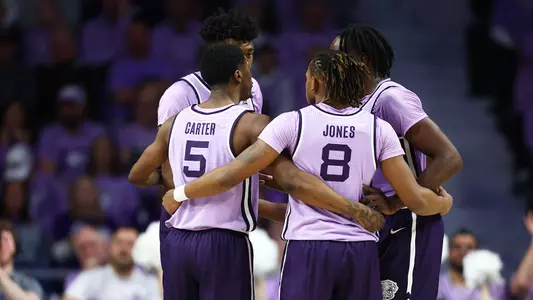 Huddle Shot vs Oklahoma State