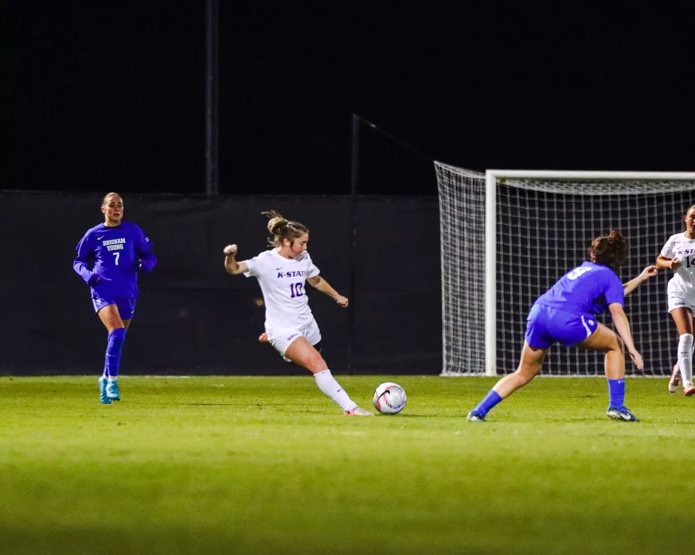 K-State Unable to Overcome First Half BYU Tally - Kansas State