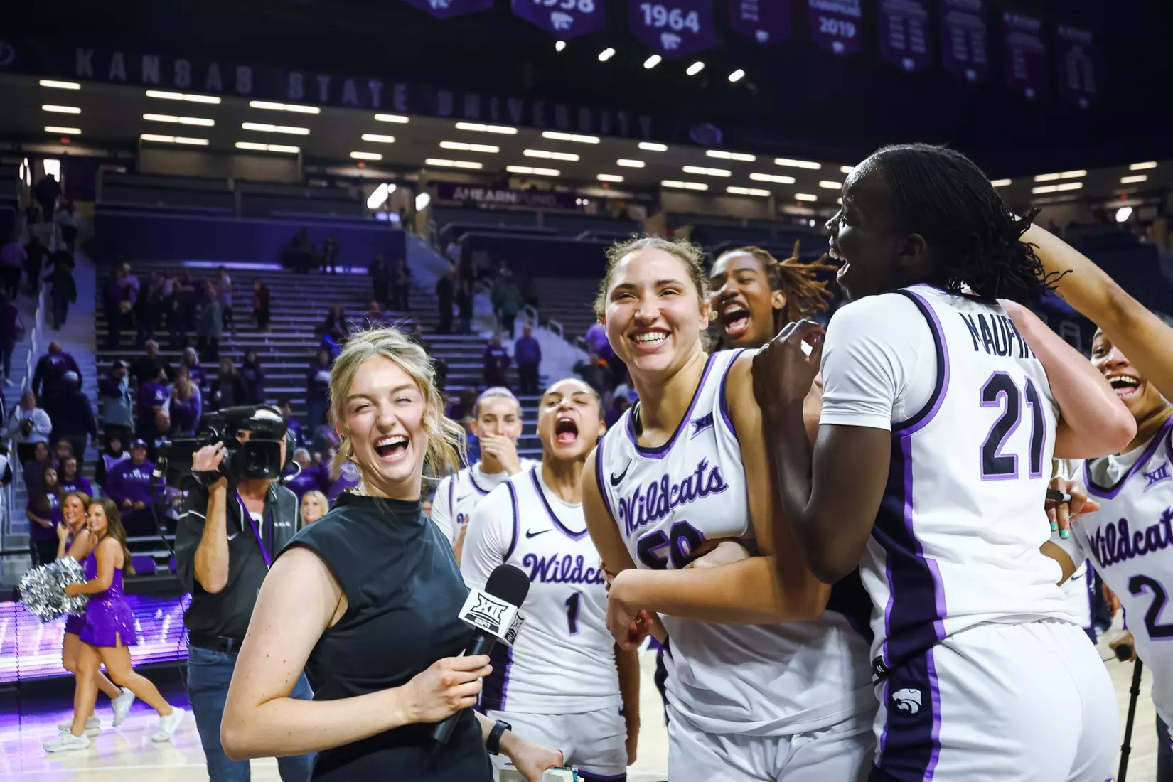 K-State vs Eastern Illinois - Ayoka Lee earns the #1 All Time-Scoring record / Bramlage Coliseum - Manhattan, KS