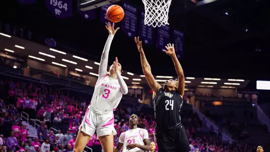 Jaelyn Glenn game-winning layup vs. UCF
