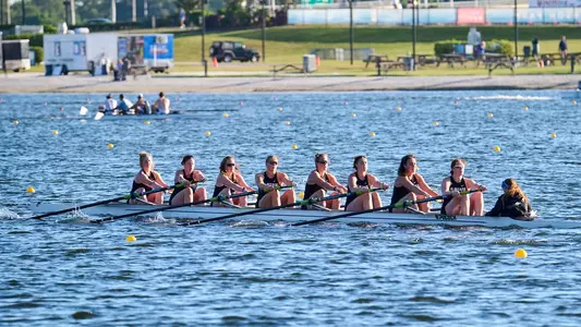 Rowing 3v8+ boat at Sunshine State Invitational