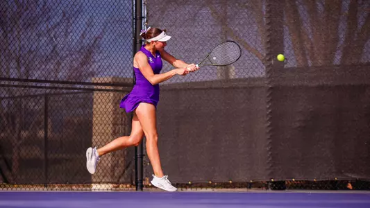 Maria Santos versus Cincinnati on March 28 at Mike Goss Tennis Stadium