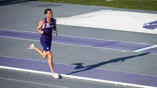 Devin Chappel in the 5,000 meters at the Ward Haylett Invitational on April 26 at R.V. Christian Track