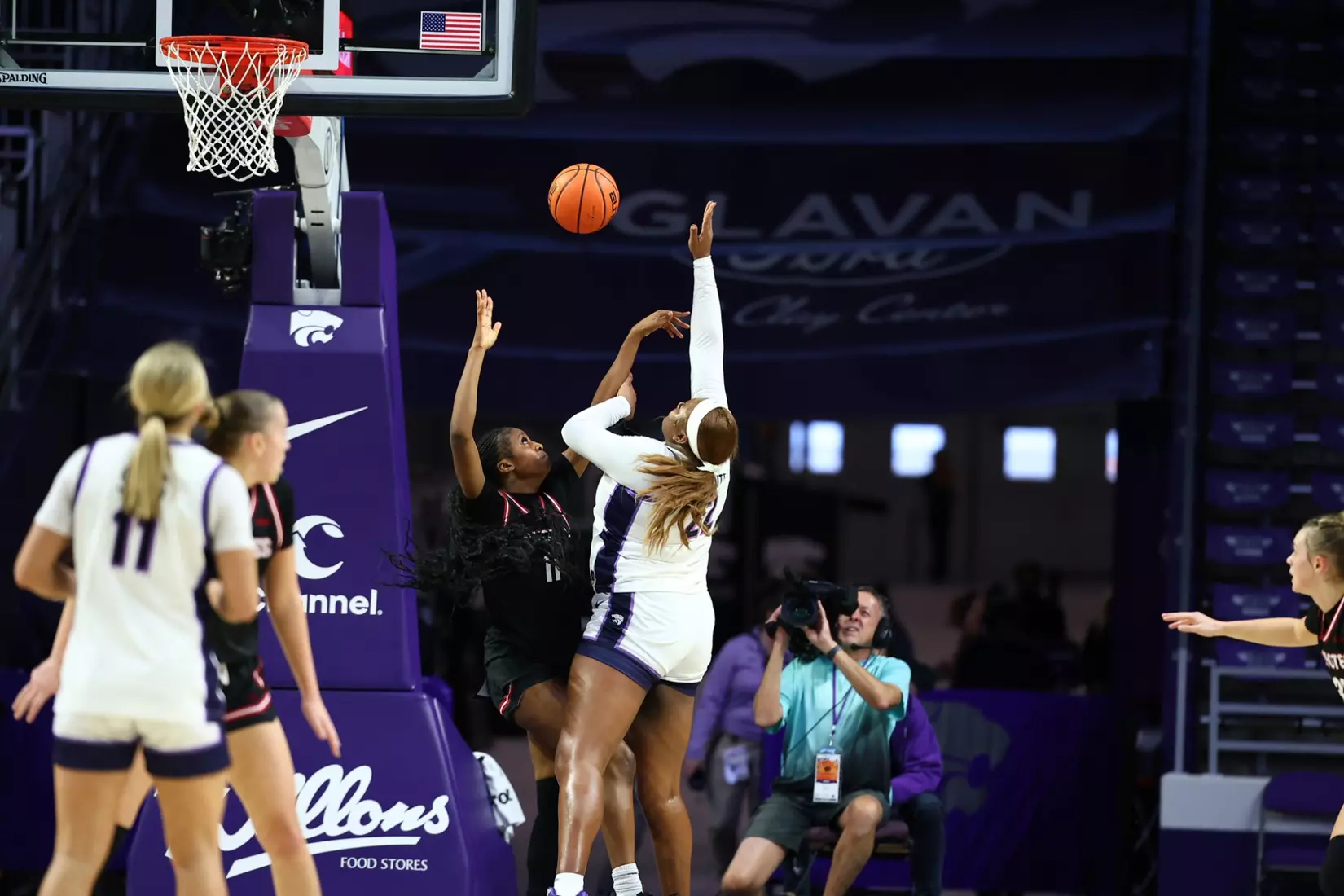 K-State Women's Basketball vs South Dakota - Thursday, November 13, 2025 - Bramlage Coliseum, Manhattan, KS