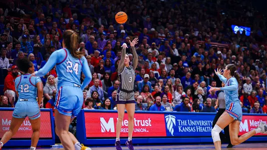Jaelyn Glenn at Kansas