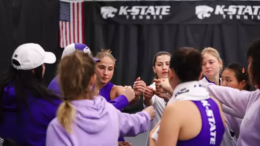 TEN team huddle after facing Kentucky 2-9-25