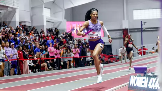 TF Vanessa Mercera 4x400 Tyson Invite