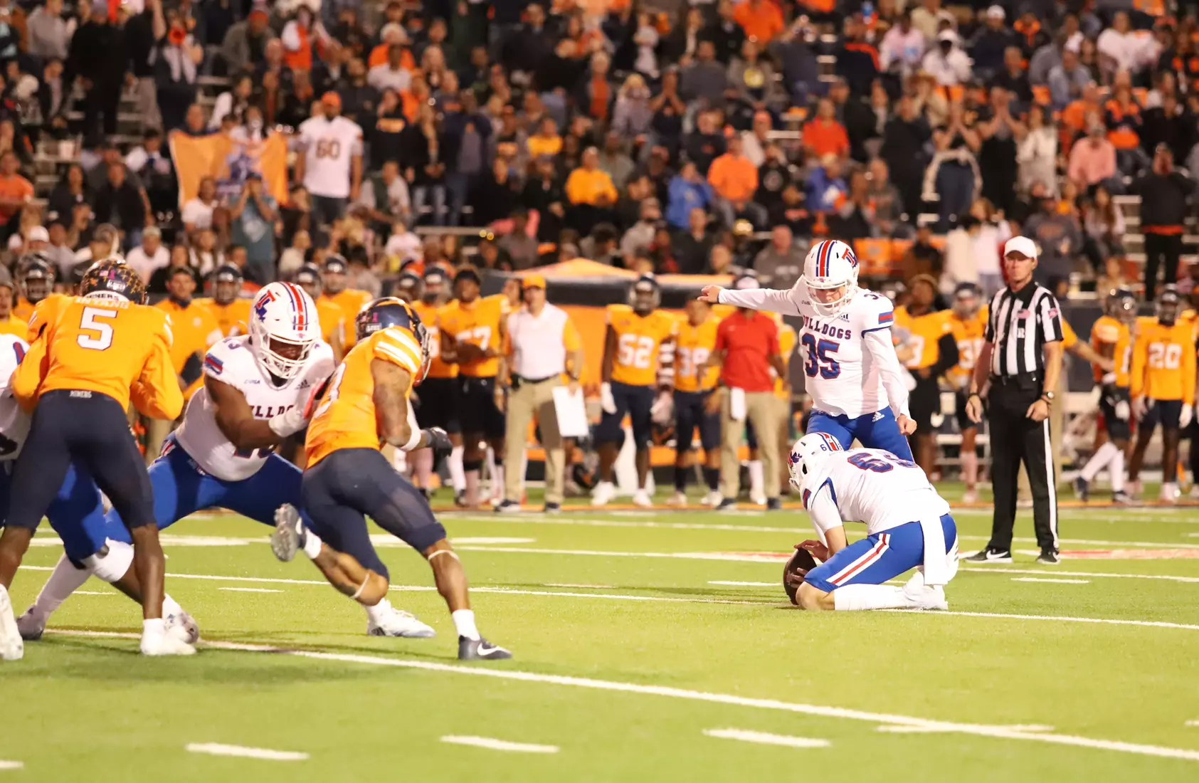 LA Tech at UTEP (10/16/21)