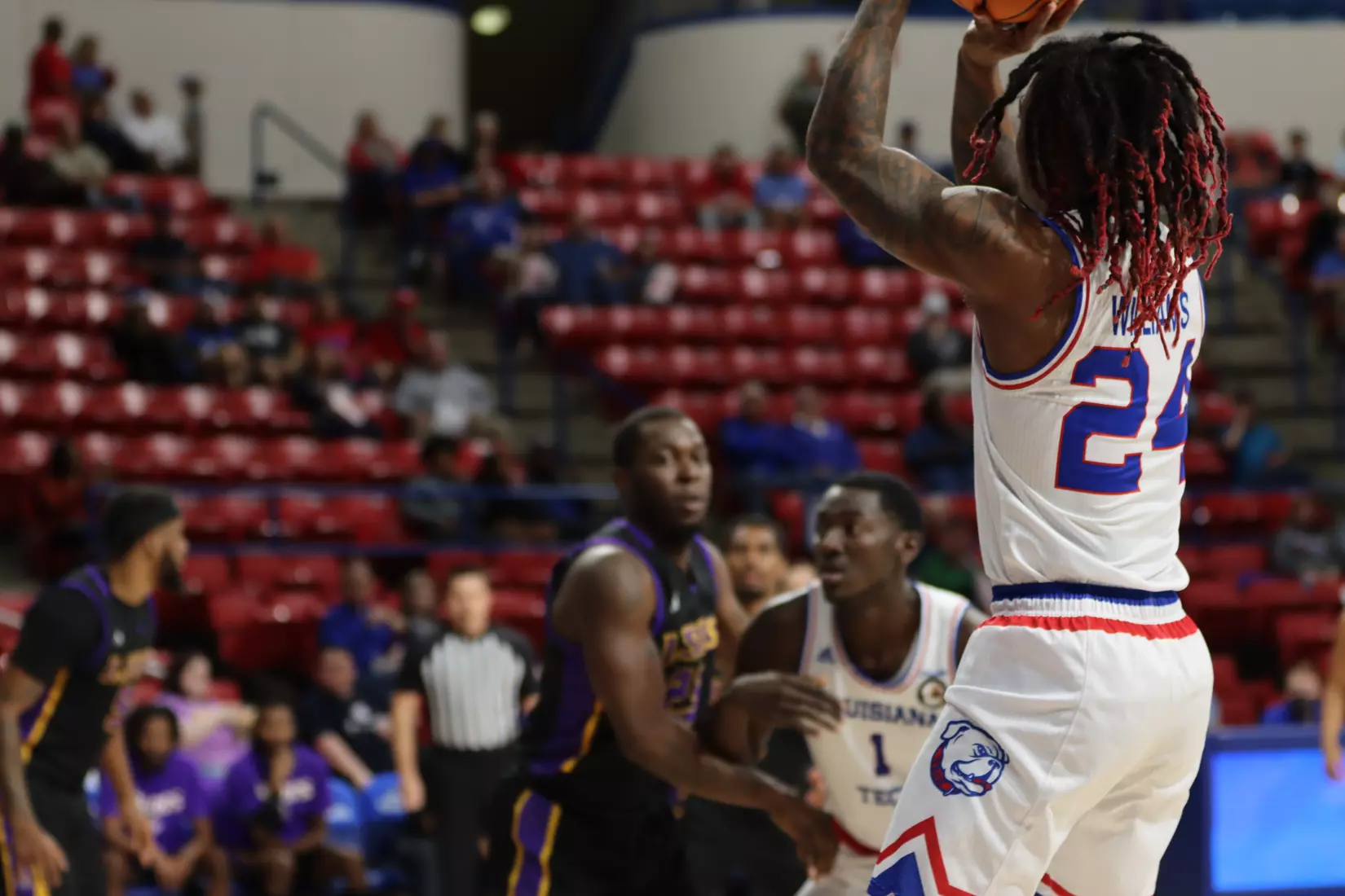 MBB vs. LSUS