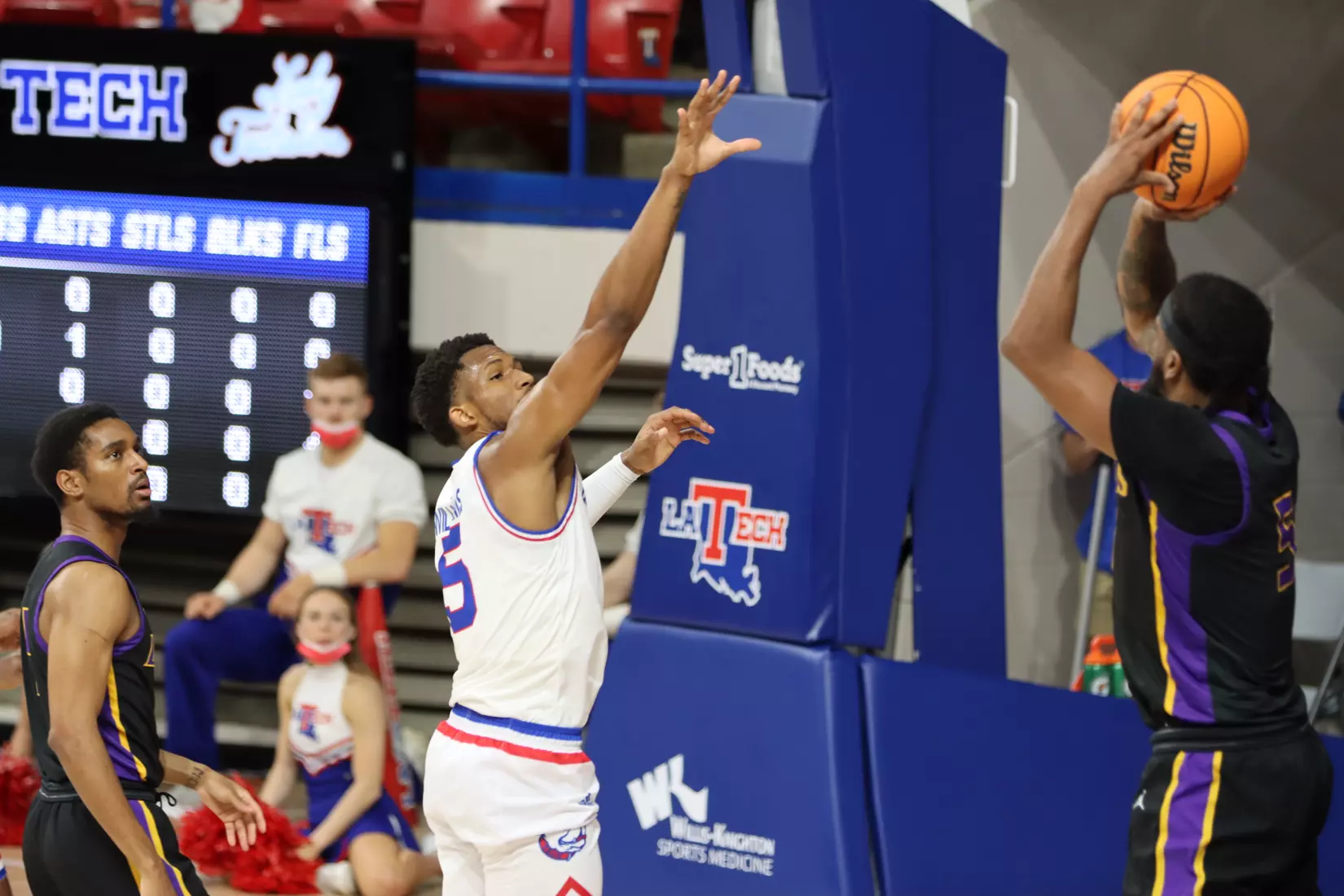 MBB vs. LSUS