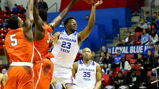 Bearkats visit the Tech Bulldogs at the Thomas Assembly Center, Ruston, La. on Sunday, 11Nov2018. TOM MORRIS Photo/LATechSportsPix.com. c.2018. Louisiana Tech University Foundation, Ruston, La. All Rights Reserved.
