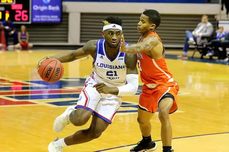 Bearkats visit the Tech Bulldogs at the Thomas Assembly Center, Ruston, La. on Sunday, 11Nov2018. TOM MORRIS Photo/LATechSportsPix.com. c.2018. Louisiana Tech University Foundation, Ruston, La. All Rights Reserved.