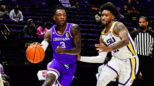 of the LSU Tigers during a game against the Louisiana Tech Bulldogs at Pete Maravich Assembly Center on December 6, 2020 in Baton Rouge, Louisiana.