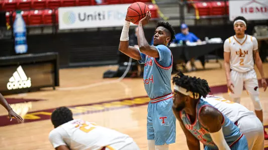 The Louisiana Tech University Bulldogs face the University of Louisiana Monroe Warhawks in the Fant-Ewing Coliseum on Tuesday, December 22, 2020. Photo by Emerald McIntyre/Louisiana Tech University