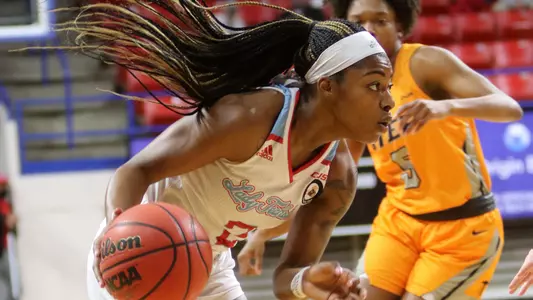 Keiunna Walker UTEP 1